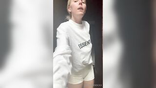 Jennaxx buttplug