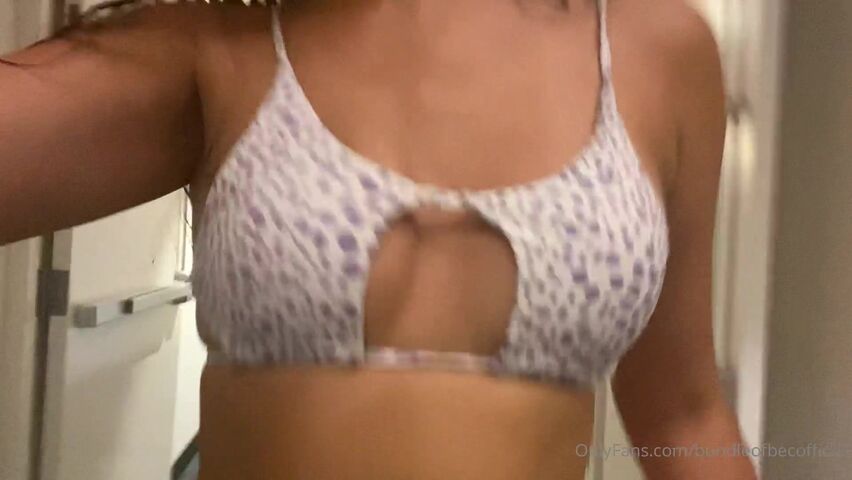 Fresh Bundleofbecofficial onlyfans video part 3
