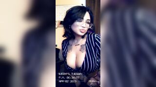 Onlyfans Queen nude video leaks pack
